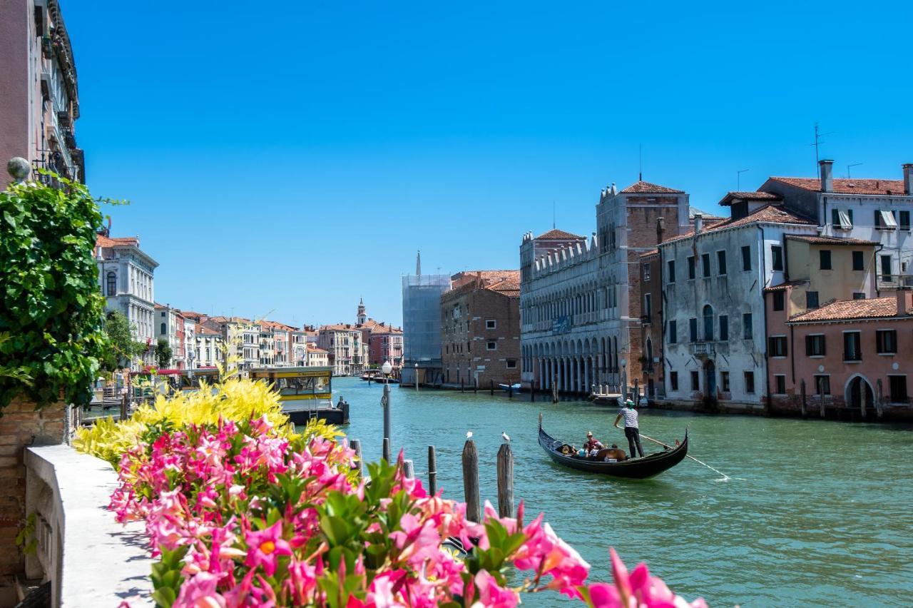 Ca' Dei Cuori On The Grand Canal 威尼斯 外观 照片